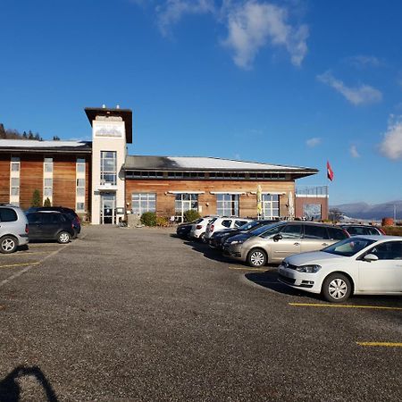 Hotel Du Val Cernier Eksteriør billede