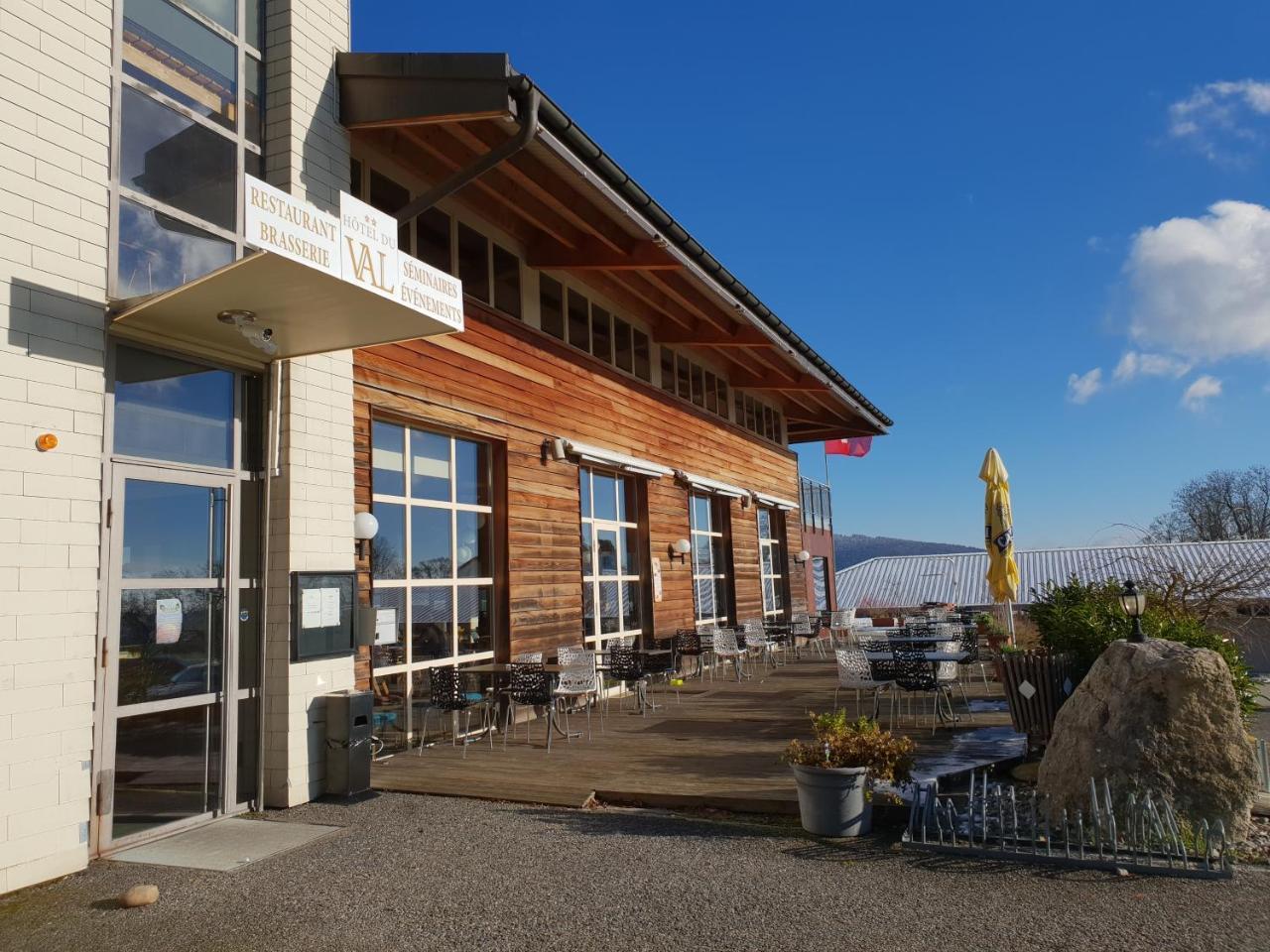 Hotel Du Val Cernier Eksteriør billede